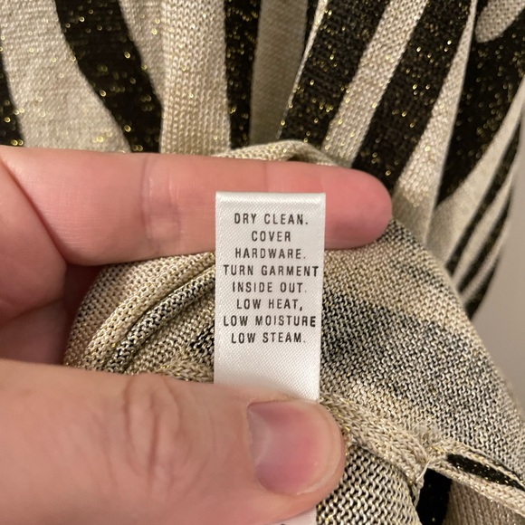 St. John Tiger Stripe Shimmer Knit Trapeze Cardigan Tunic $795 retail Sz Small - Picture 4 of 12